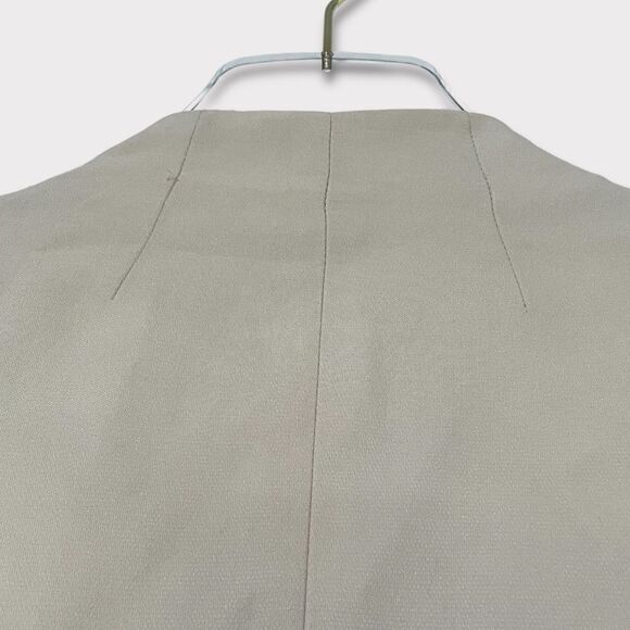 Talbots Silk Single Breasted Fitted Blazer Tan Neutral Size 4 - Picture 3 of 8